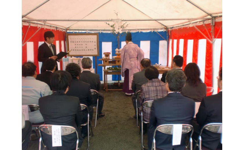 岐阜市内にてサービス付き高齢者向け住宅の地鎮祭を執り行いました。