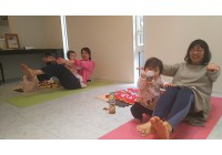 2/25 ママとベビーのワクワクヨガレポ