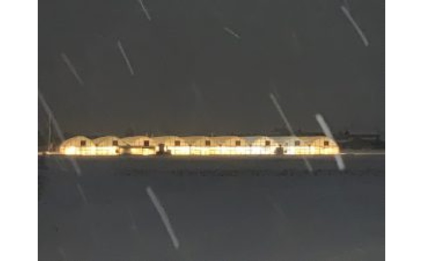 まだまだ寒い。